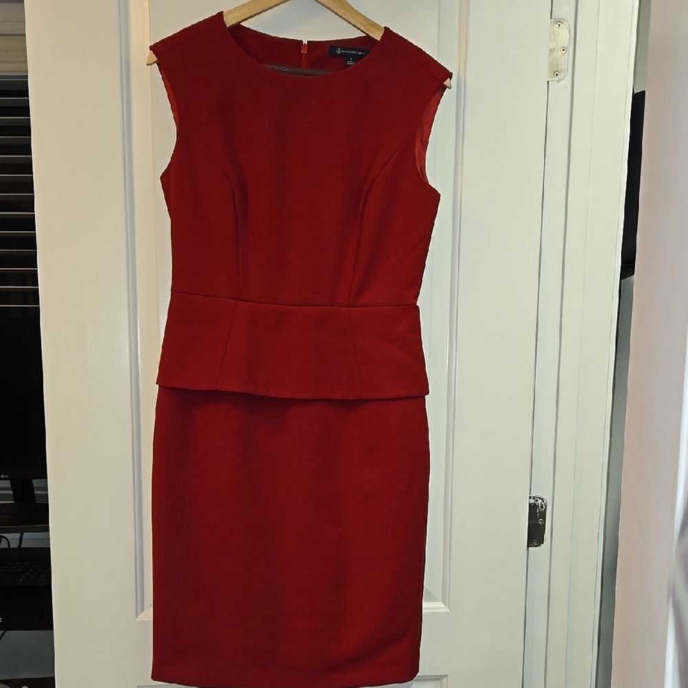 Brooks Brothers Elegant Red Sleeveless Dress